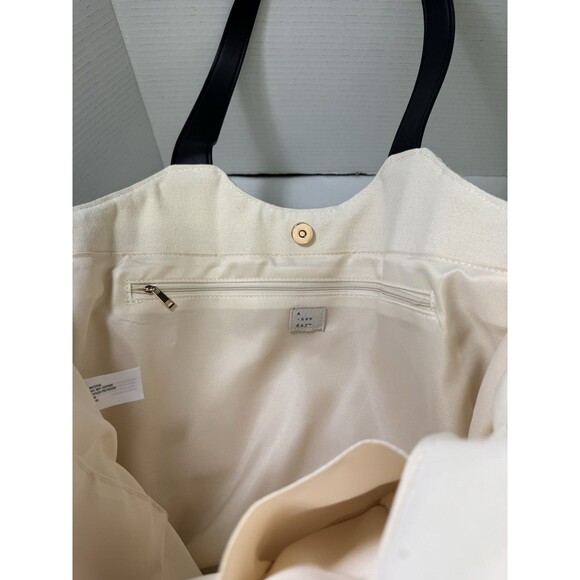 A New Day Quilted Shopper Tote Shoulder/Handbag/Purse w/Magnetic Closure Beige - Picture 5 of 14